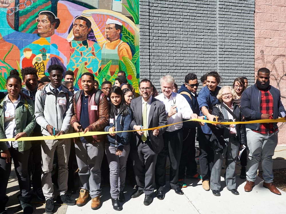 Bronx high school students; Sam Marks, Executive Director of LISC NYC; Rick Luftglass, Executive Director of the Laurie M. Tisch Illumination Fund.